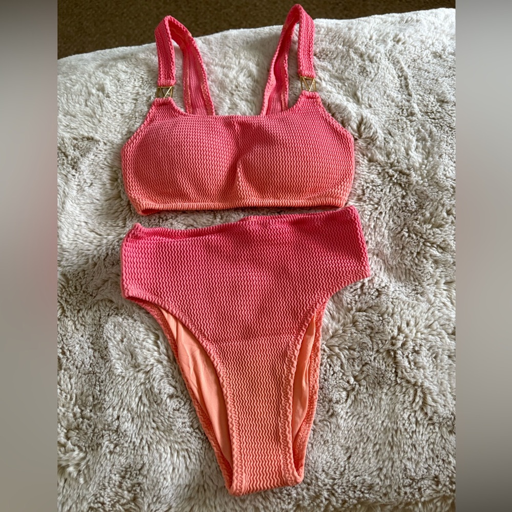 Victoria Secret pink bikini